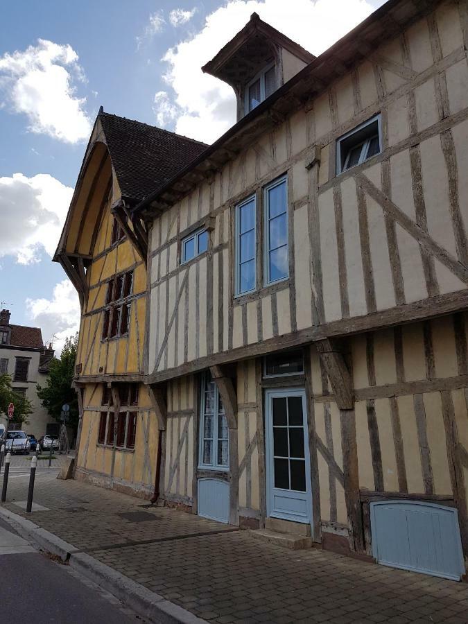 Appartement Du Vieux Troyes Luaran gambar